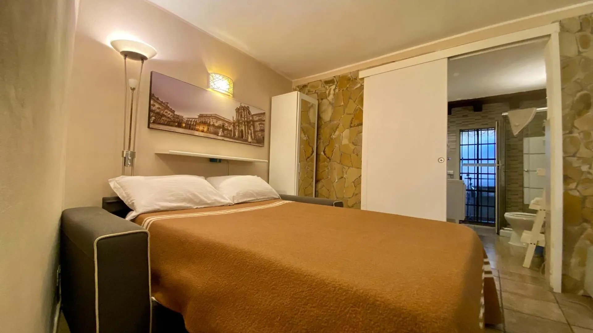 White House Villa Syracuse Italy